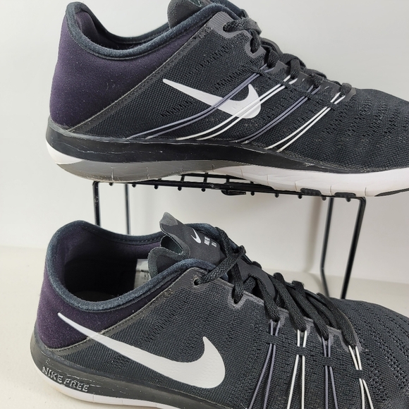 Nike Women's Free TR 6 Black/White/Cool Running - Picture 6 of 9